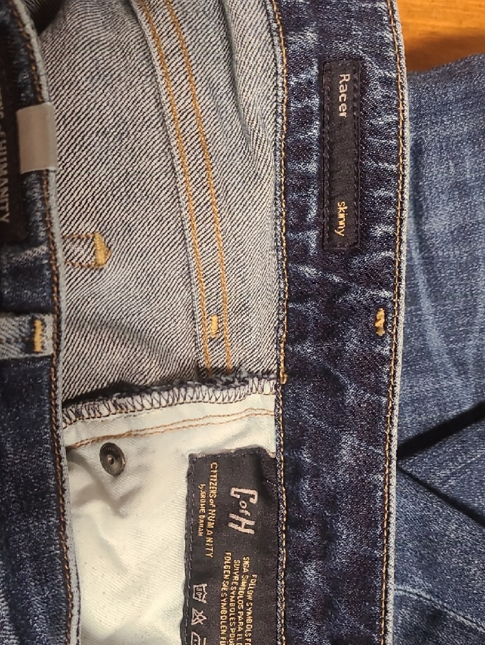 Citizens of Humanity Faded Dark Blue Skinny Jeans - Picture 5 of 9